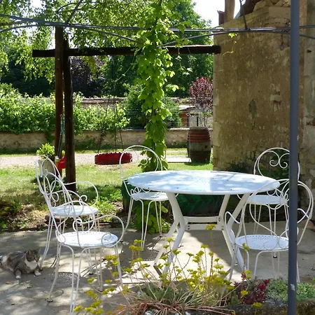 De Charme En Ferme Du Xviie Siecle Avec Internet - Fr-1-489-166 Vicq (Allier)