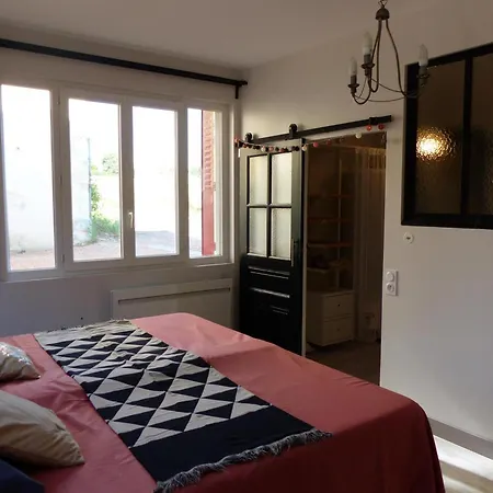 De Charme En Ferme Du Xviie Siecle Avec Internet - Fr-1-489-166 *